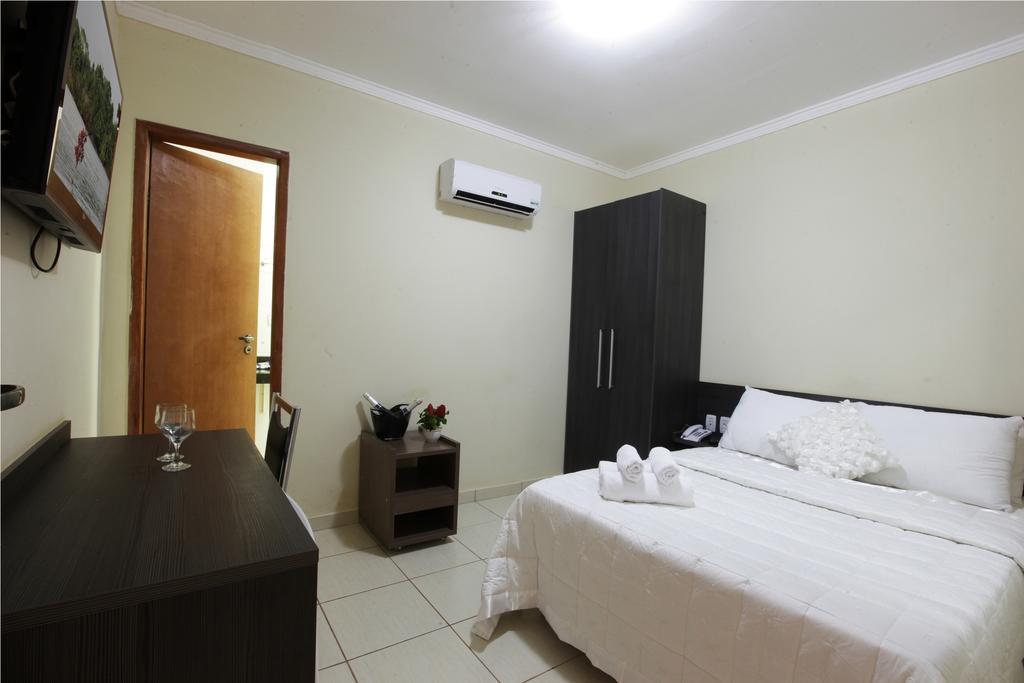 Amazon Xingu Hotel Altamira  Quarto foto